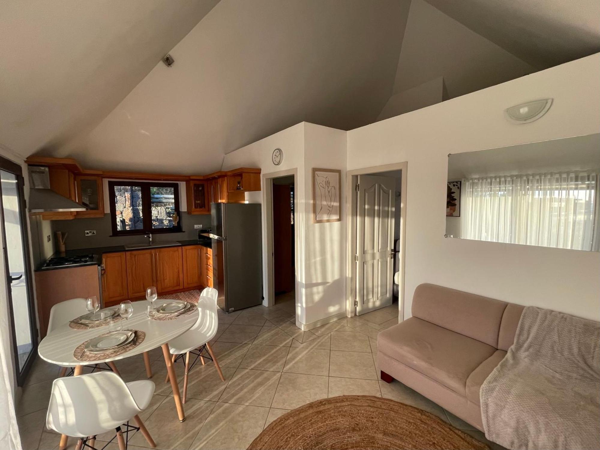 Sunset View Apartment Riviere Noire Bagian luar foto